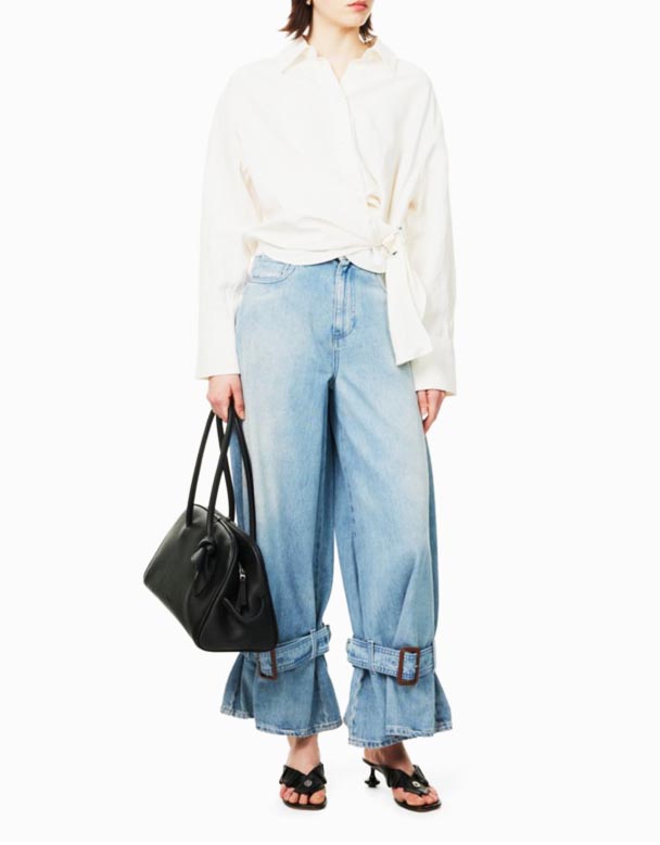 CHW01101 Schnallenmanschette Marken-Patch weites Bein mittelhohe Jeans