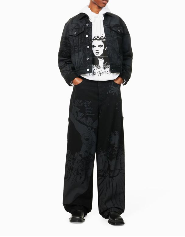 CHW01164 Marc Jacobs x Der Zauberer von Oz Jeans mit weitem Bein in Grafikwaschung